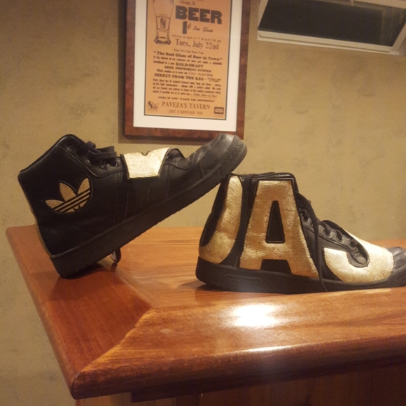 Rare Jeremy Scott Sneakers - Picture 2 of 2